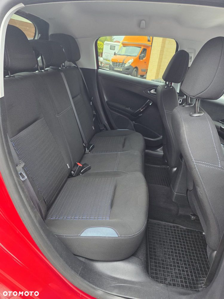 Peugeot 208 1.6 VTi Allure - 27