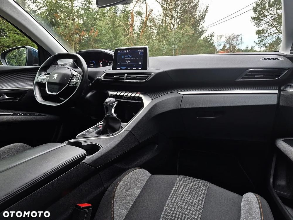 Peugeot 5008 - 11