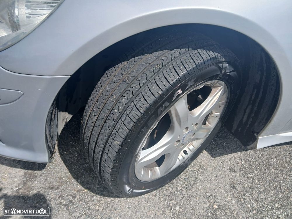 Mercedes-Benz R 320 CDI 4-Matic Longo - 26