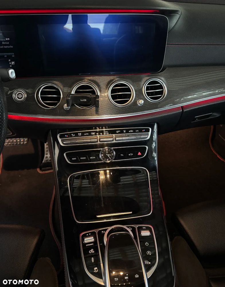 Mercedes-Benz Klasa E 43 AMG 4-Matic - 11