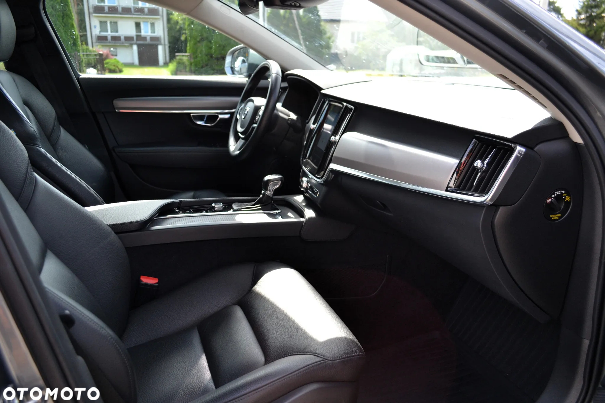 Volvo V90 D4 Geartronic Momentum - 9