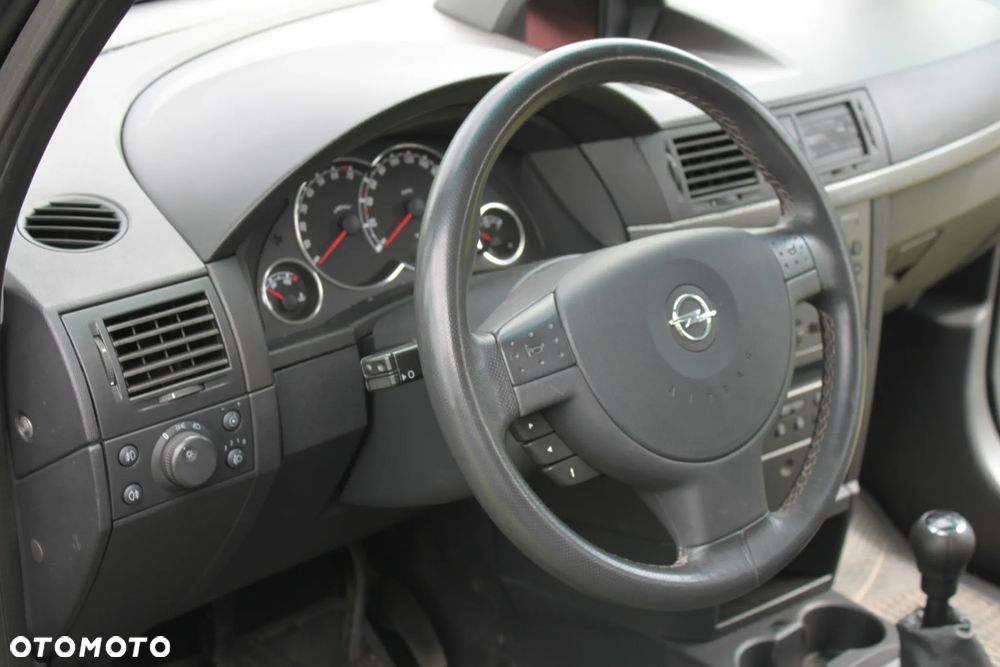 Opel Meriva - 21