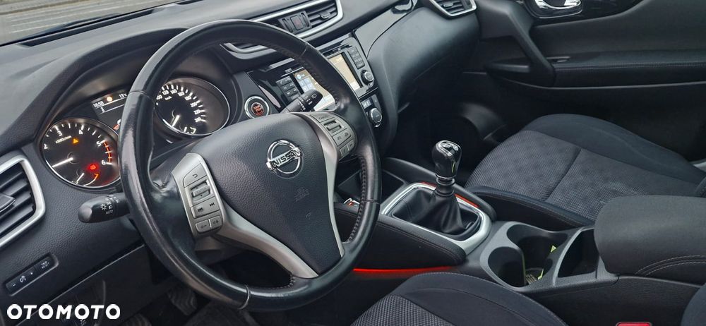 Nissan Qashqai - 14
