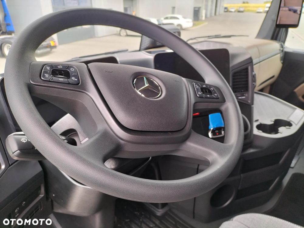 Mercedes-Benz Actros 1848 LS - 11