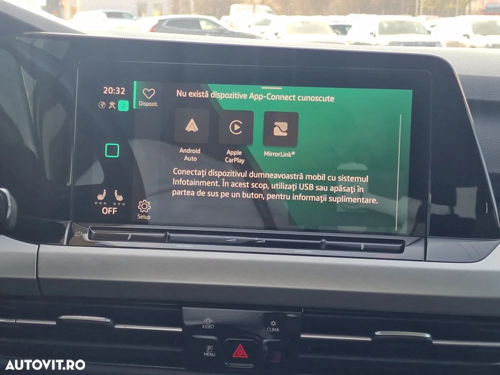 Volkswagen Golf - 31