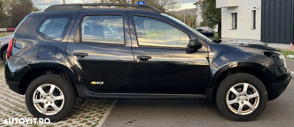 Dacia Duster 1.5 dCi 4x4 Prestige - 3