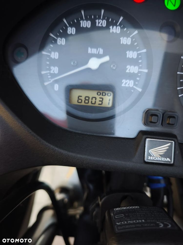 Honda CBF - 18