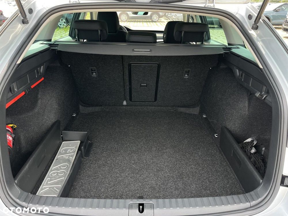 Skoda Octavia - 16