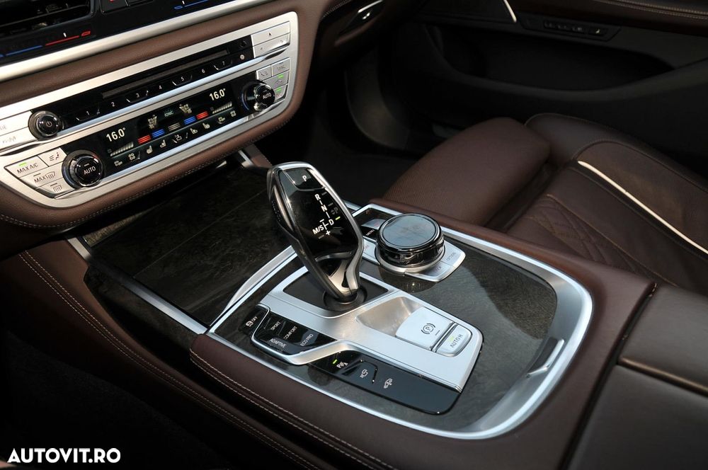BMW Seria 7 740Ld xDrive - 21