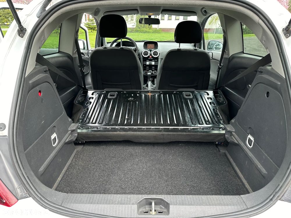 Opel Corsa 1.4 16V Color Edition - 8