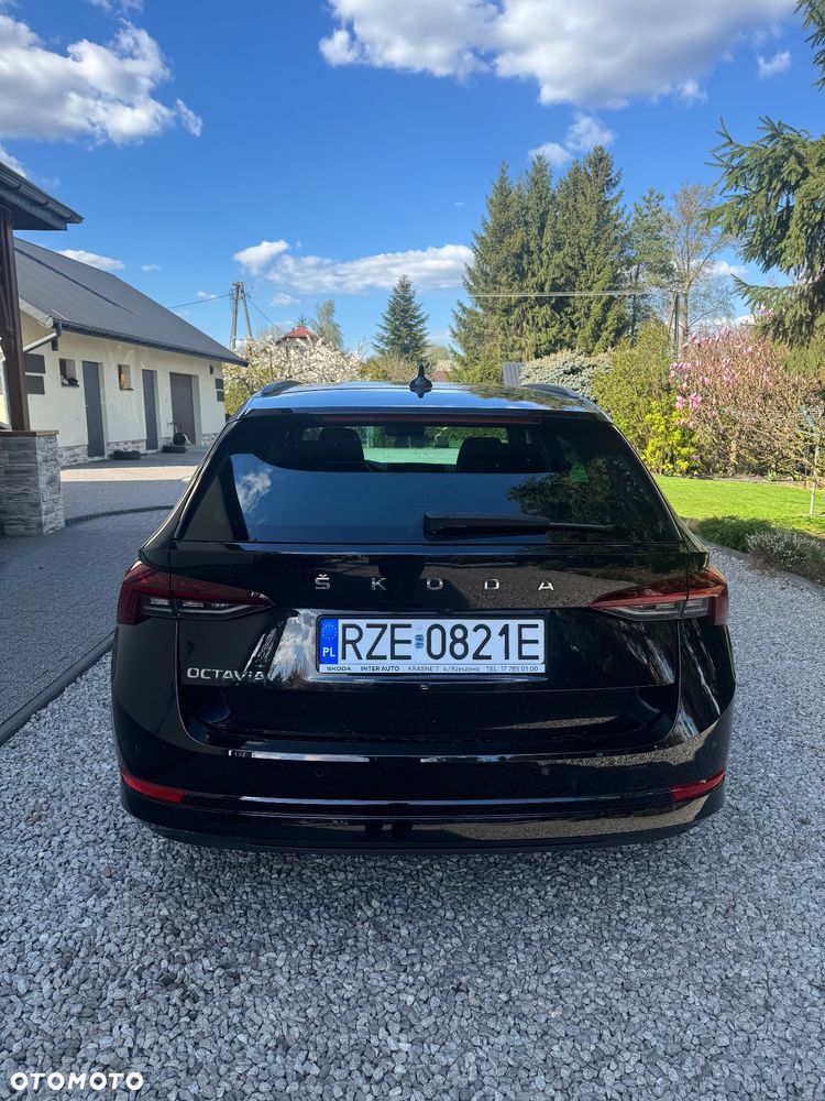 Skoda Octavia 2.0 TDI Ambition DSG - 5
