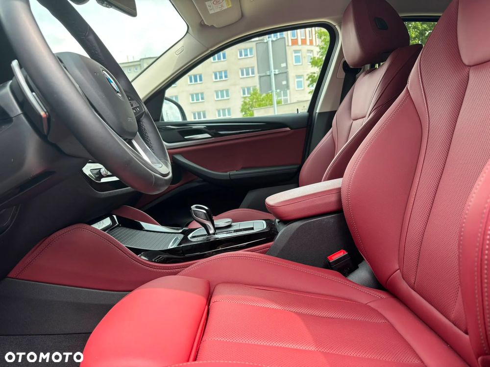 BMW X4 xDrive20i sport - 15