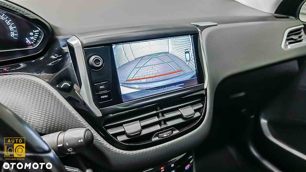 Peugeot 208 Blue-HDi 100 Stop&Start Allure - 19