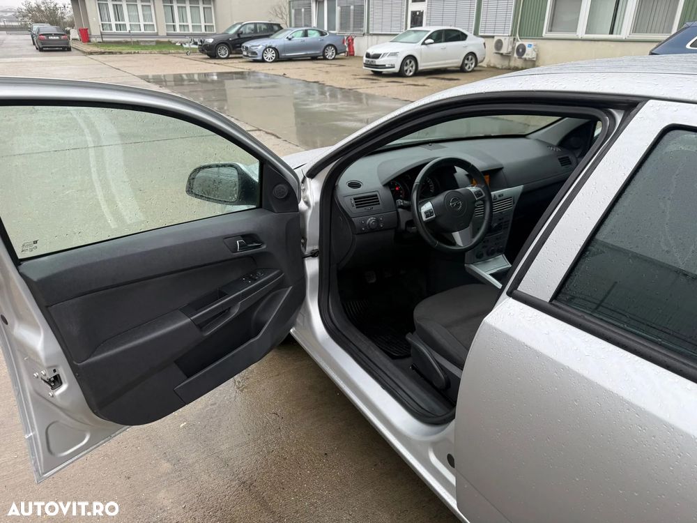 Opel Astra 1.6 TWINPORT ECOTEC Start/Stop Active - 11