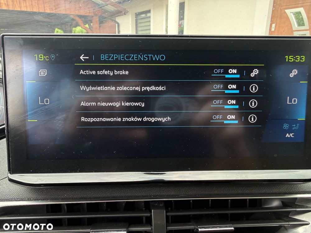 Peugeot 3008 225 e-EAT8 GT - 20
