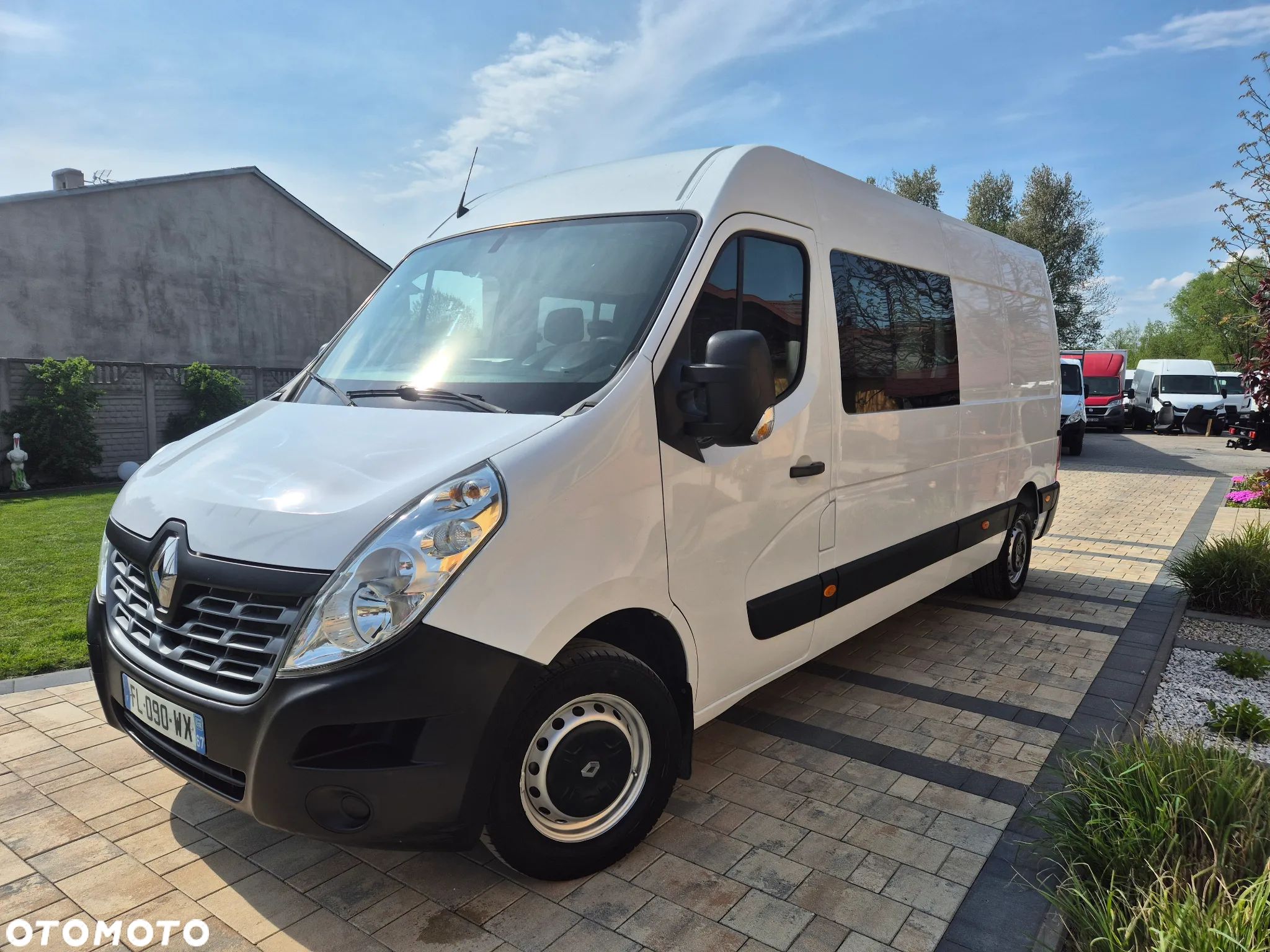 Renault MASTER L3H2 2.3 145KM BRYGADÓWKA 7 OSÓB KLIMA SPROWADZONY NAVI KAMERY - 1