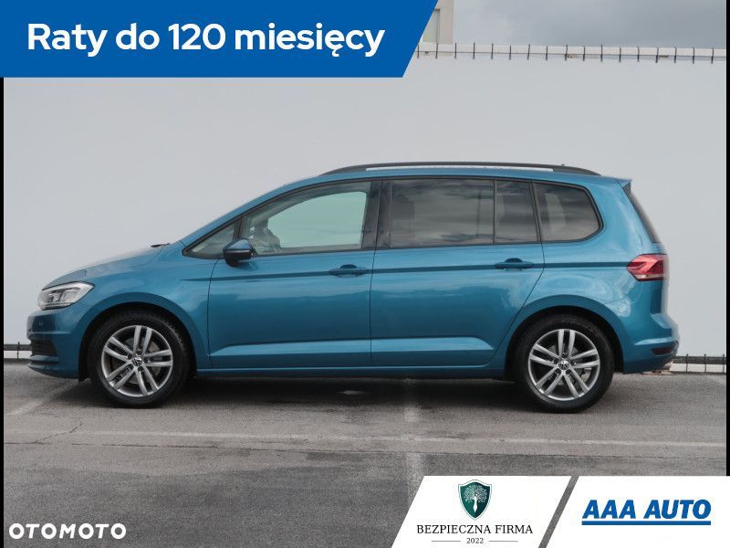 Volkswagen Touran - 3