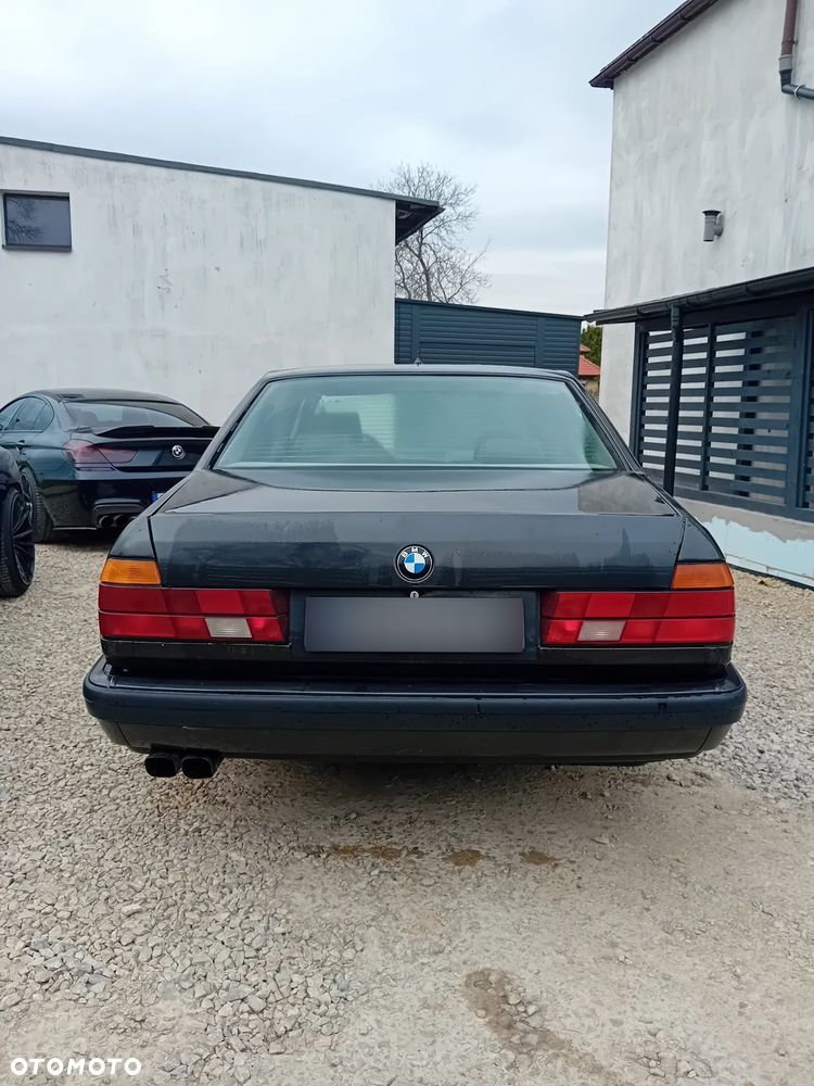 BMW Seria 7 750iL - 4