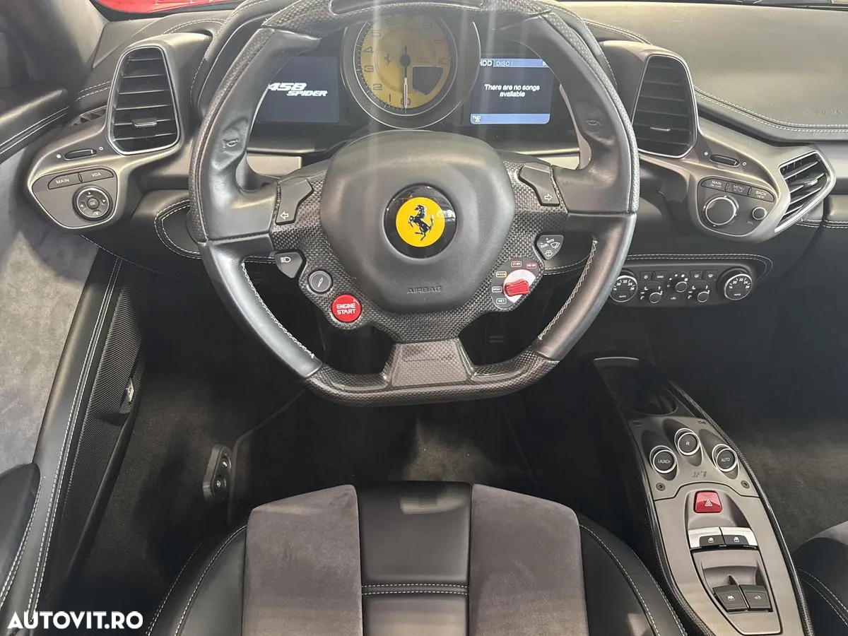 Ferrari 458 Italia - 13