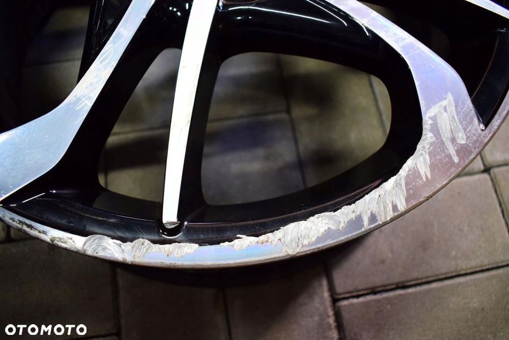 SUZUKI 17 Vitara SX4 S-Cross Oryginał - 2