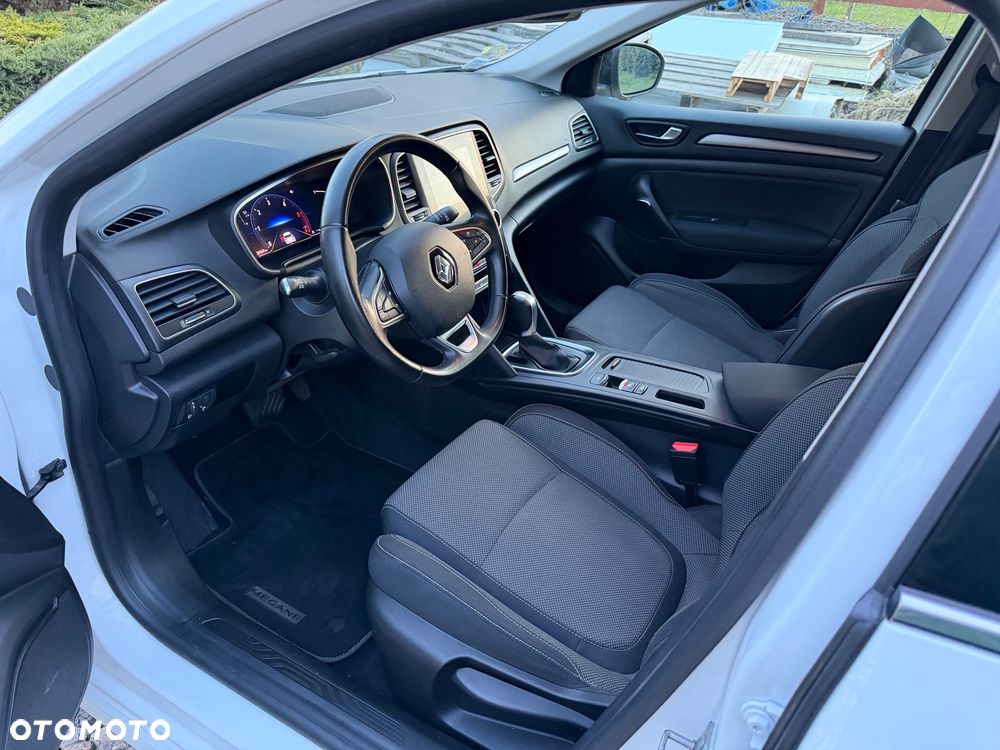 Renault Megane - 11