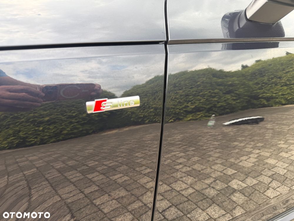 Audi A4 Avant 40 TDI S tronic S line - 12