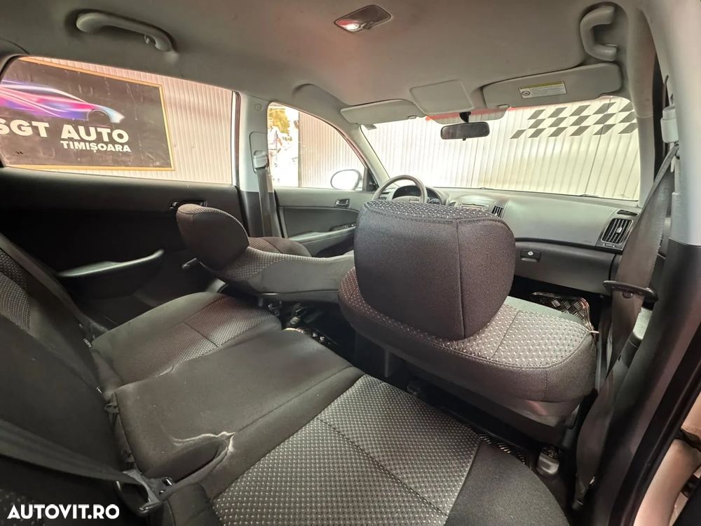 Hyundai i30 - 16