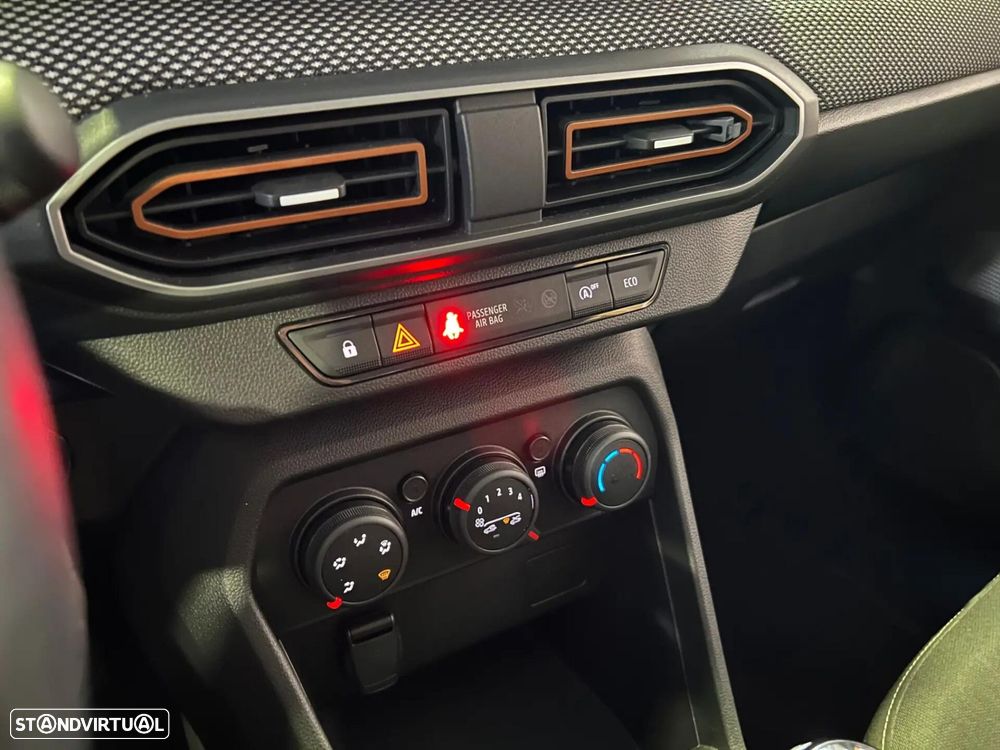 Dacia Sandero 1.0 TCe Expression - 26