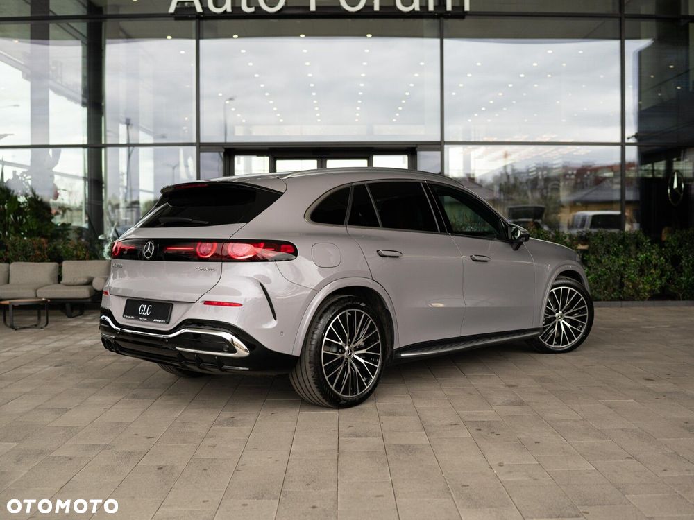 Mercedes-Benz GLC - 5