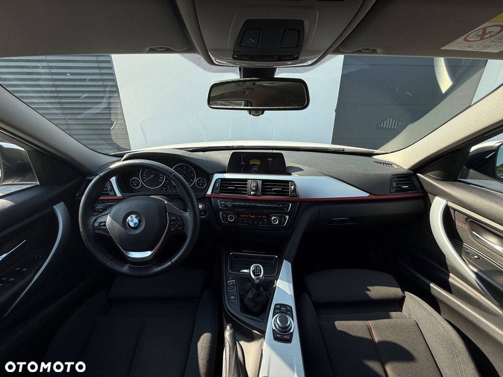 BMW Seria 3 320d - 8