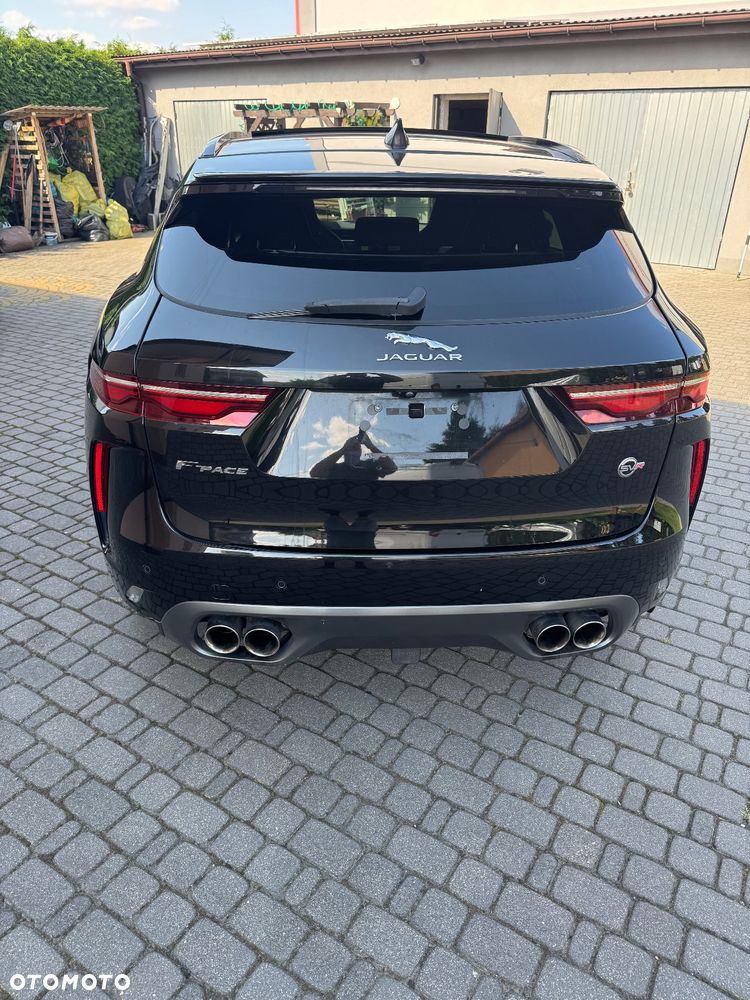 Jaguar F-Pace 5.0 V8 P550 AWD SVR - 10