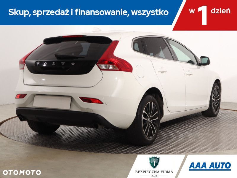 Volvo V40 - 7