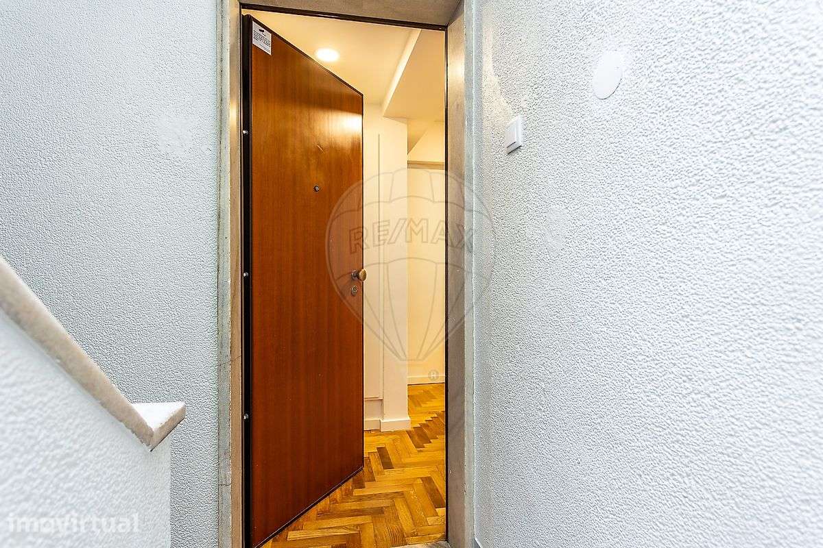Apartamento T2 para arrendamento - Grande imagem: 2/24