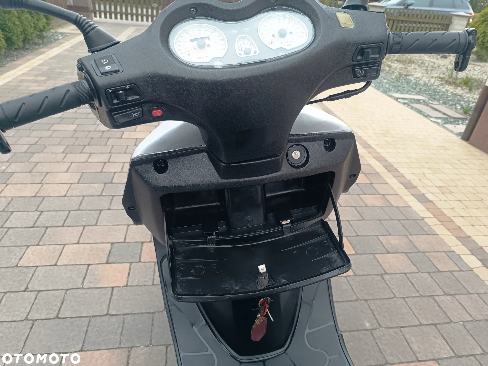 REX Inny - 20