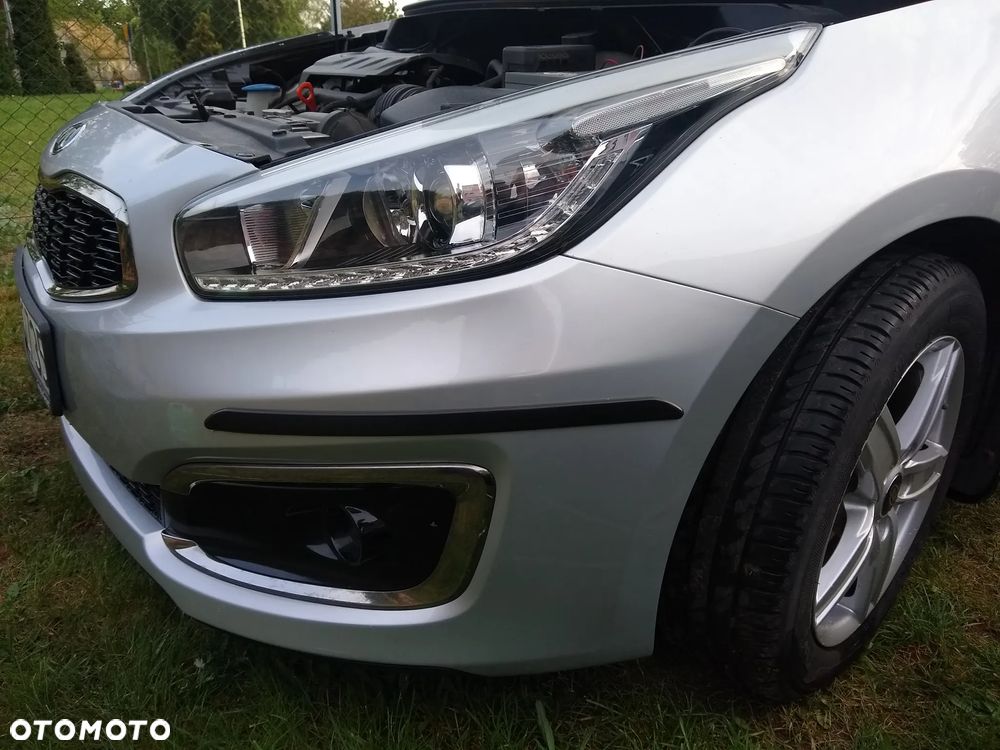 Kia Ceed - 27