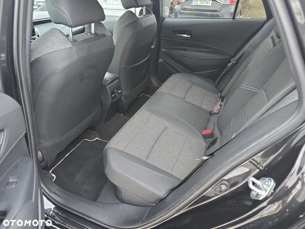 Toyota Corolla 1.8 Hybrid Style - 13