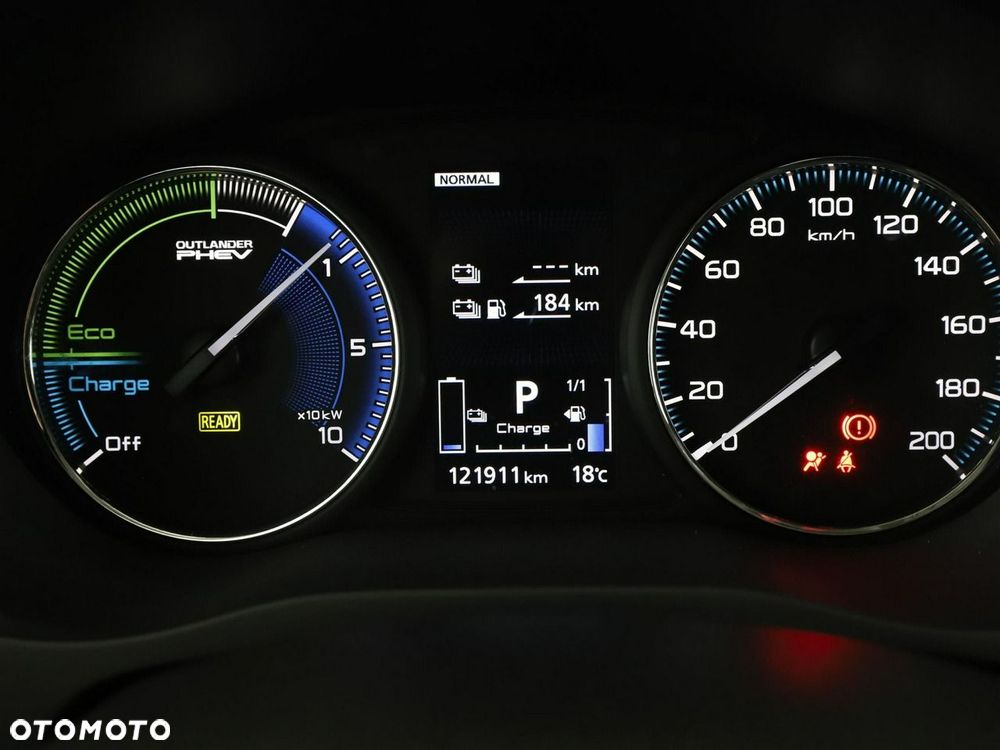 Mitsubishi Outlander 2.4 4WD - 23