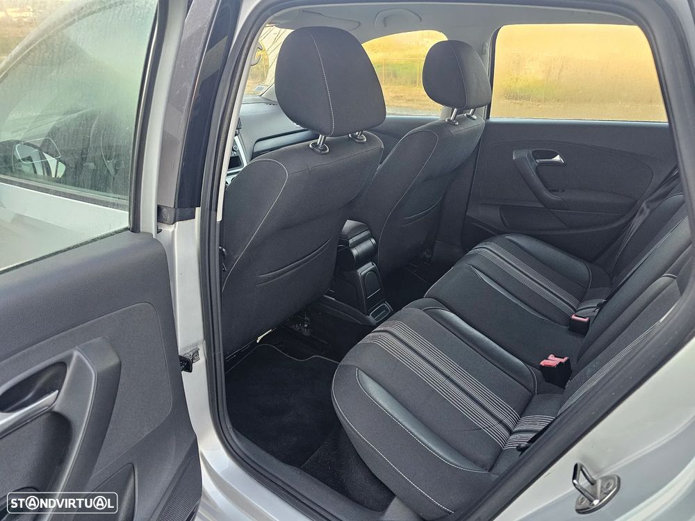 VW Polo 1.2 Match - 14