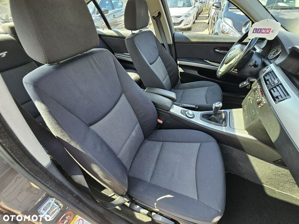 BMW Seria 3 - 13