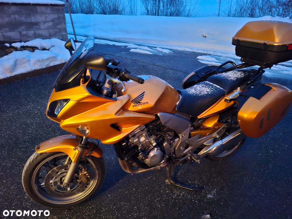 Honda CBF - 40
