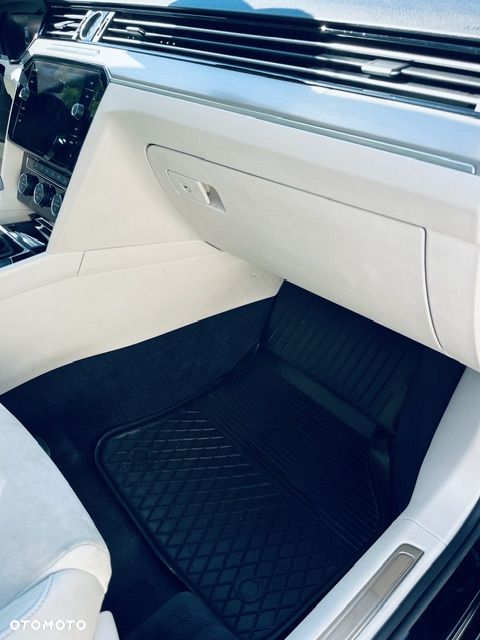 Volkswagen Passat - 27