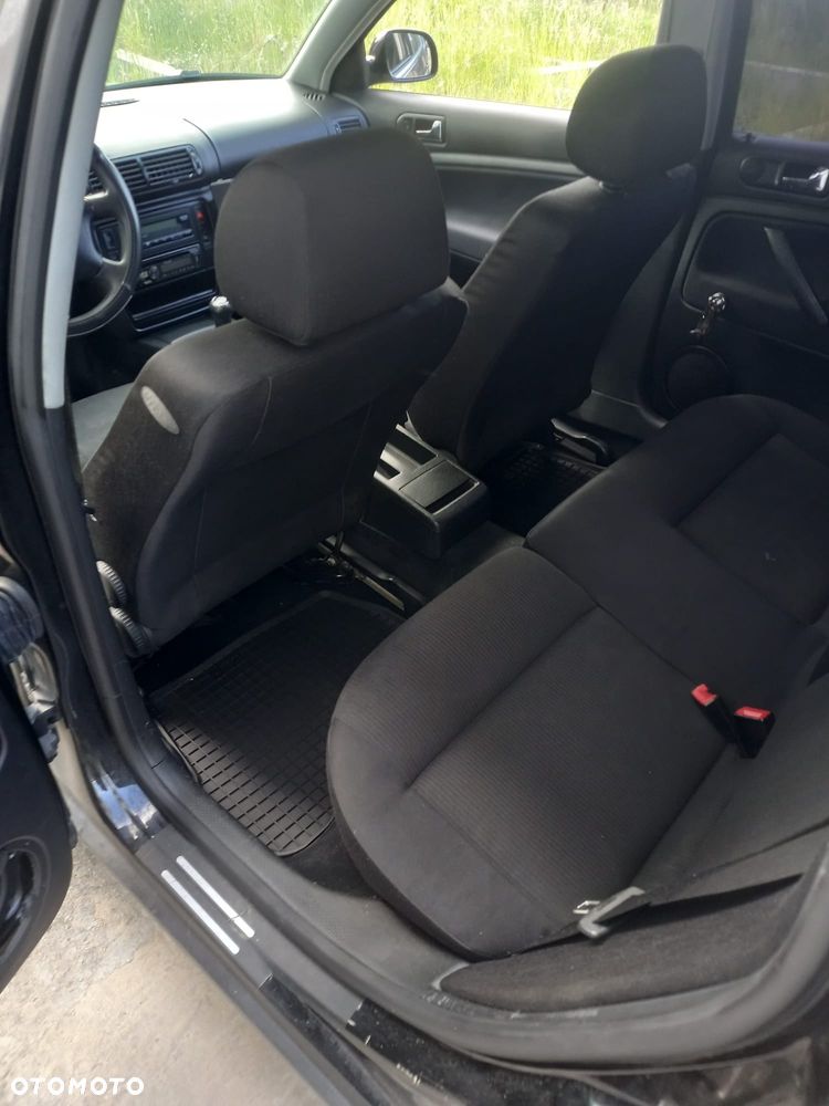 Volkswagen Passat - 6