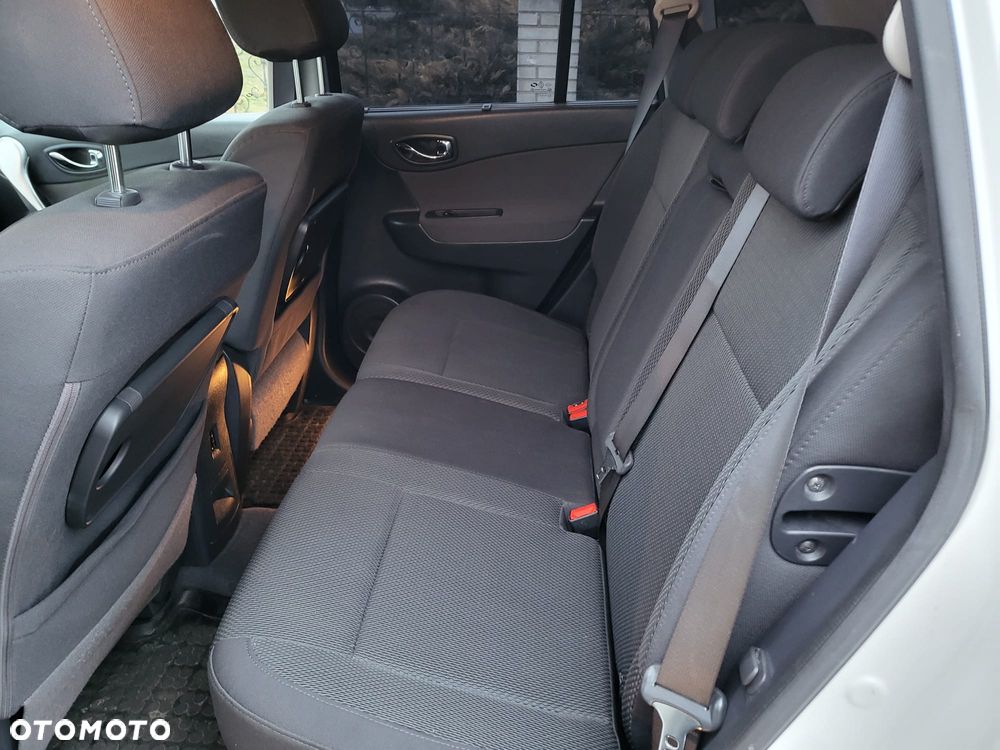 Renault Koleos 2.0 dCi FAP 4x4 Dynamique - 8