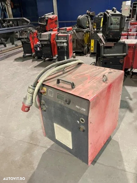 CONECTORI PRO - I -2200
