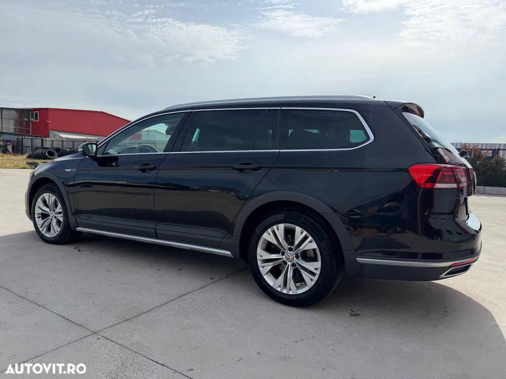 Volkswagen Passat Alltrack 2.0 TDI DSG 4Motion - 4