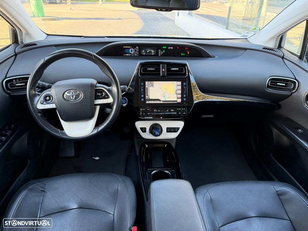 Toyota Prius 1.8 Plug-In Premium - 10