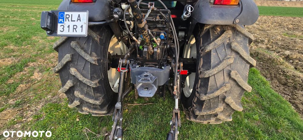 New Holland TN85FA - 6