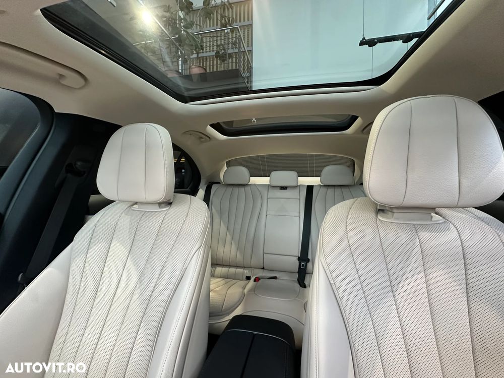 Mercedes-Benz E - 13