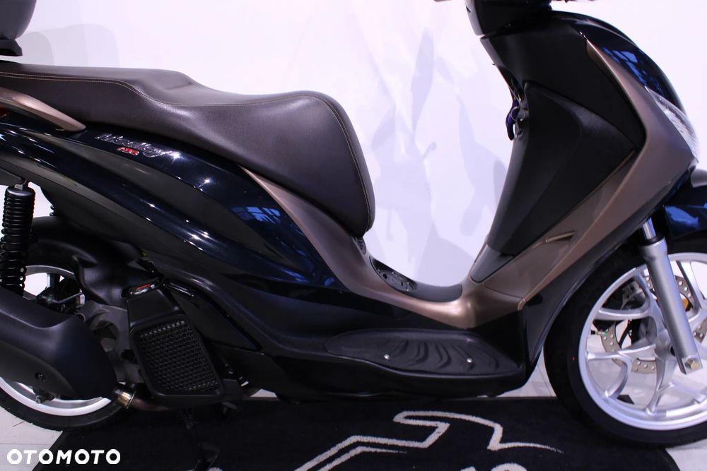 Piaggio Medley - 20