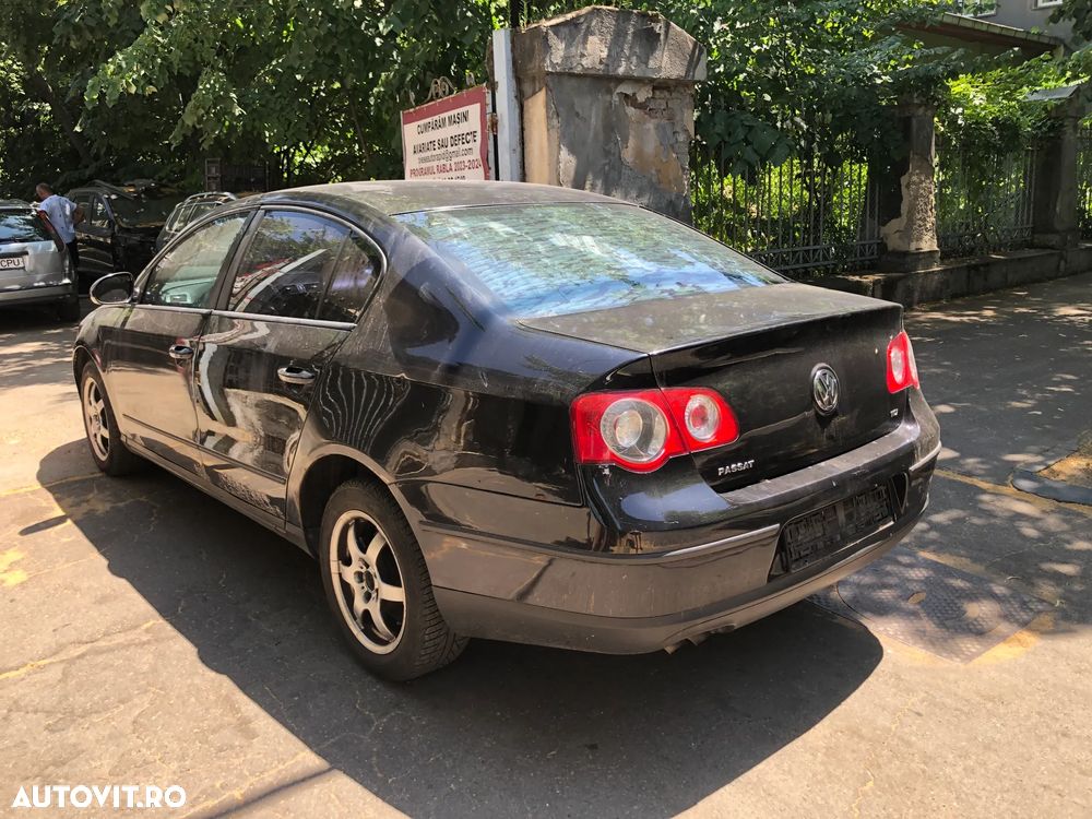 Dezmembrez VW Volkswagen Passat B6 berlina negru BLS - 2